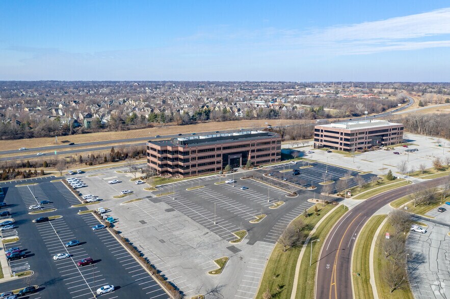 More Photos Of 12980 Foster St, Overland Park Office For Lease