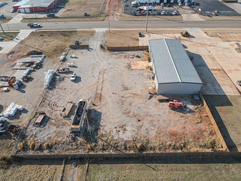 More Photos Of 9808 S Sunnylane Rd, Moore Office For Sale