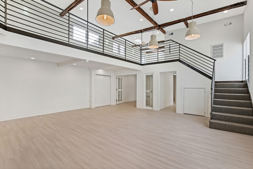 More Photos Of 736 Clementina St, San Francisco Flex For Sale