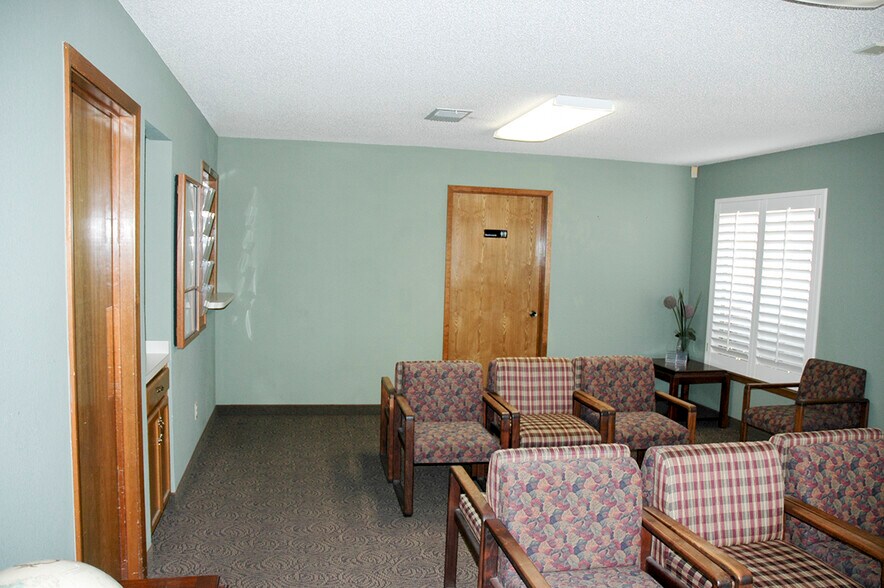 More Photos Of 7500 N Beach St, Fort Worth Medical For Lease