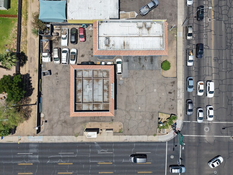 More Photos Of 701 W Bethany Home Rd, Phoenix Auto Repair For Sale