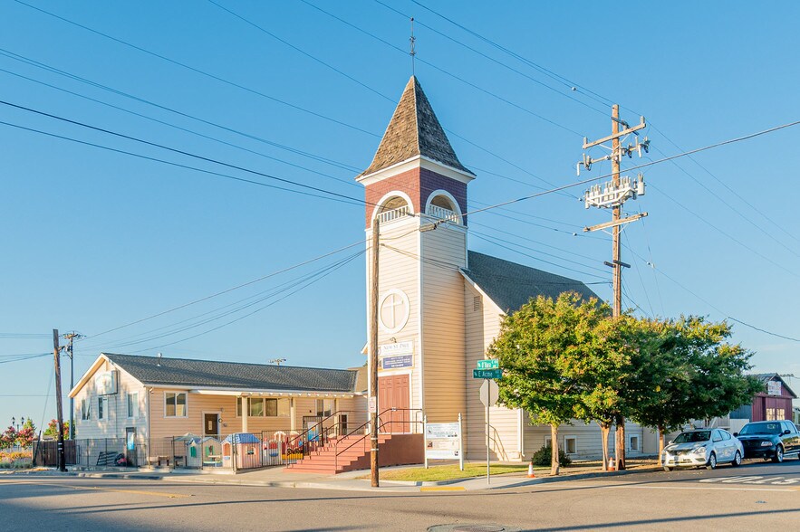 Primary Photo Of 132 Ohara Ave, Oakley Religious Facility For Sale