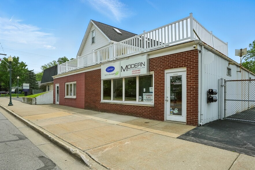 More Photos Of 137 E Joliet St, Schererville Office For Sale