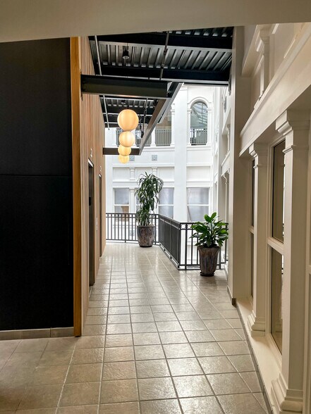 More Photos Of 950 Broadway, Tacoma Unknown For Lease