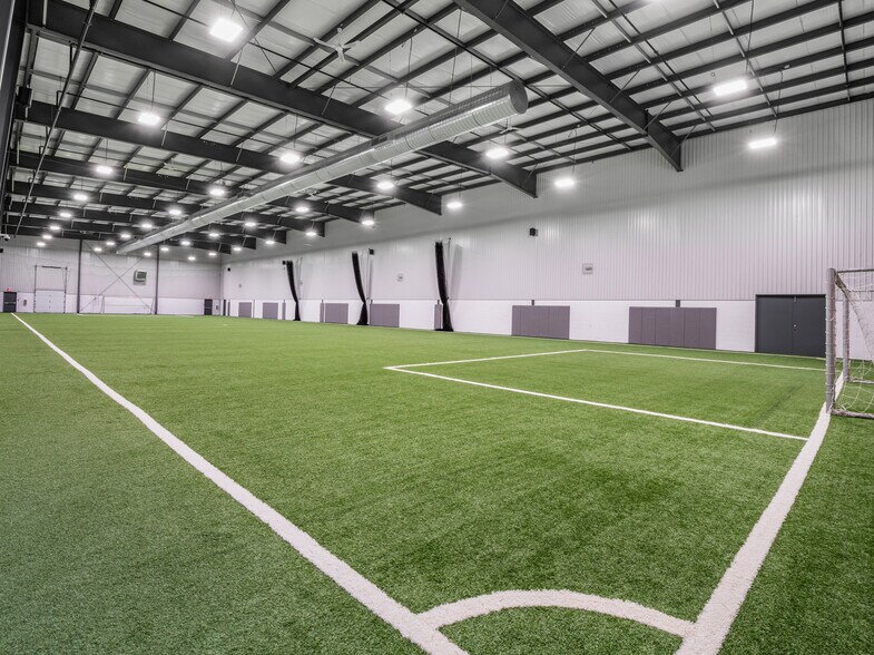 More Photos Of 3400 Grand Marais Rd E, Windsor Sports And Entertainment For Sale