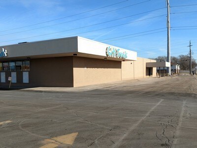 More Photos Of 6406-6550 N 76th St, Milwaukee Unknown For Lease