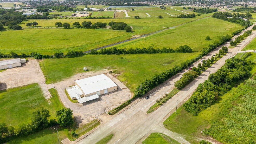 More Photos Of , Pearland Industrial For Sale