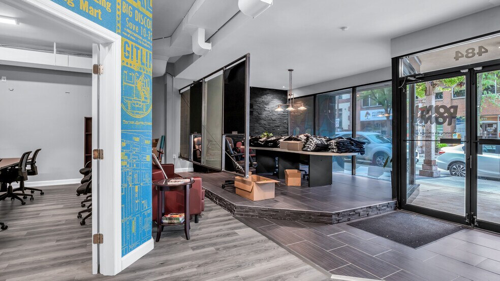 More Photos Of 484 Pelissier St, Windsor Office For Sale