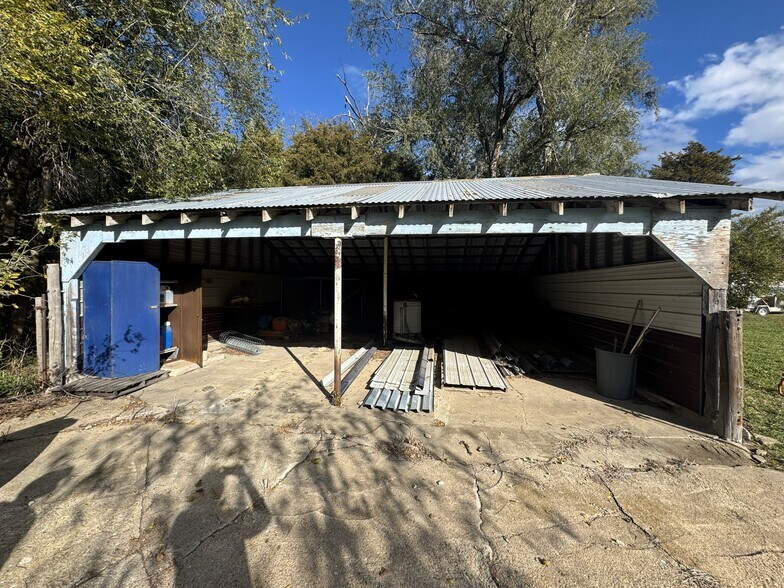 More Photos Of 351 S 12th Rd, Cortland Warehouse For Sale