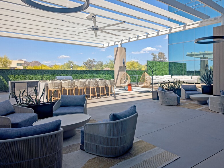 More Photos Of 5090 N 40th St, Phoenix Office For Lease