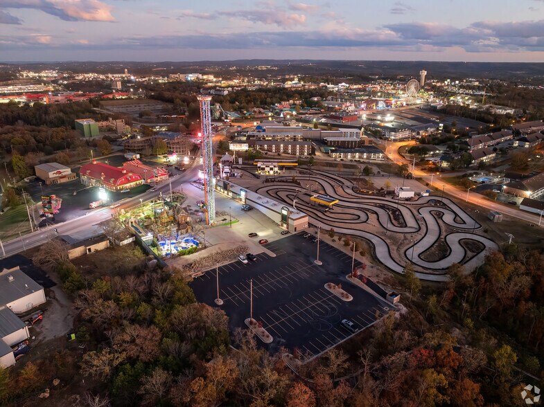 More Photos Of 3608 W 76 Country Blvd, Branson Amusement Park For Sale