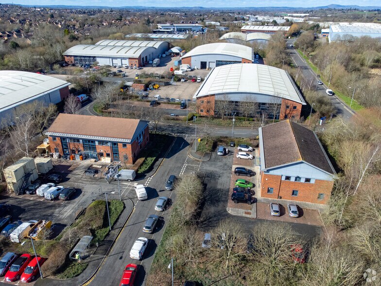 More Photos Of Wainwright Rd, Worcester Office Residential For Lease