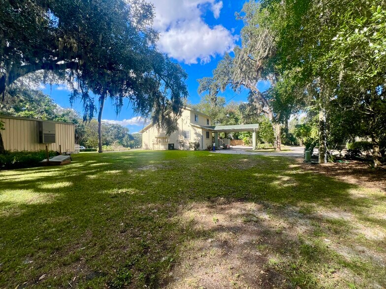 More Photos Of 2455 Ark Academy Ct, Sanford Office For Sale