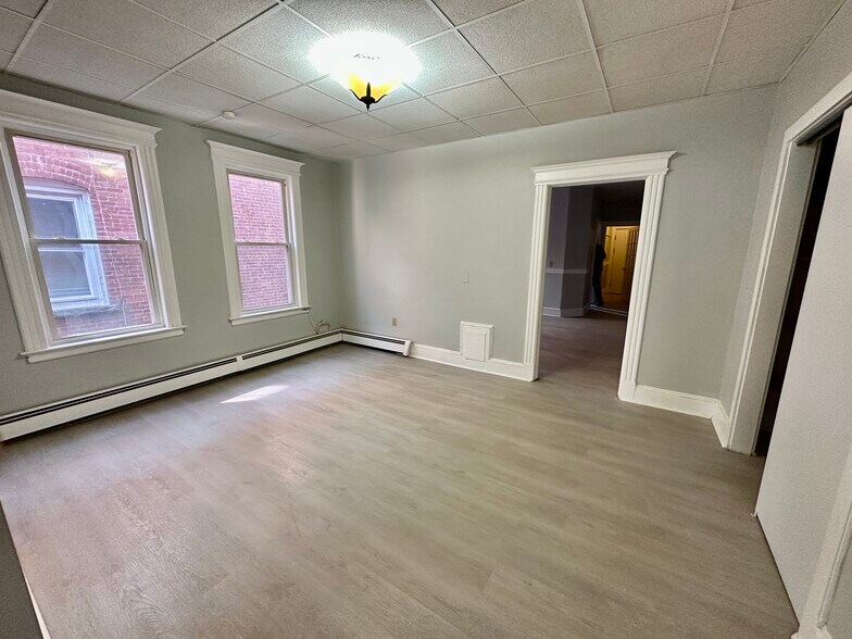 More Photos Of , Hartford Multifamily For Sale