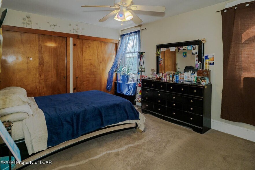 More Photos Of 360 Scott St, Wilkes Barre General Retail For Sale