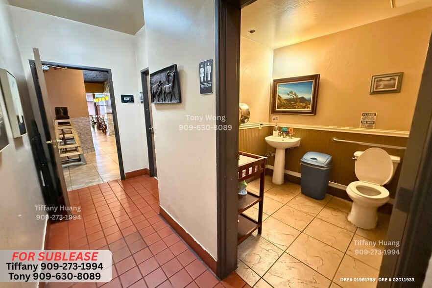 More Photos Of 4110 N Harbor Blvd, Fullerton Storefront For Lease