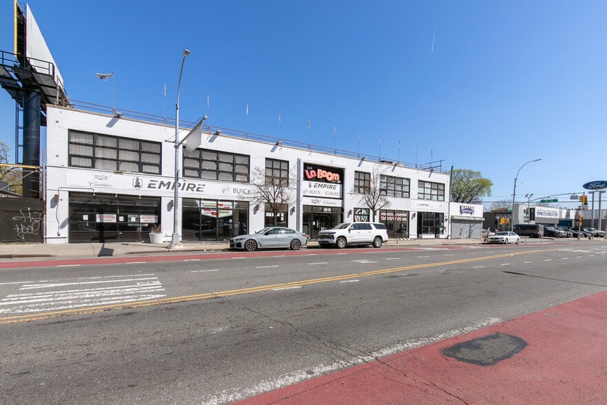 Primary Photo Of 56-15 Northern Blvd, Woodside Showroom For Sale