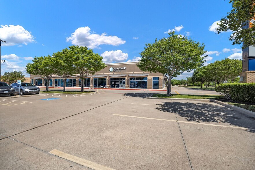 More Photos Of 5501 Gordon Smith Dr, Rowlett Medical For Lease