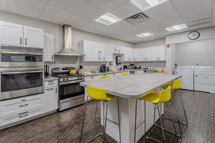 More Photos Of , Buffalo Office For Sale