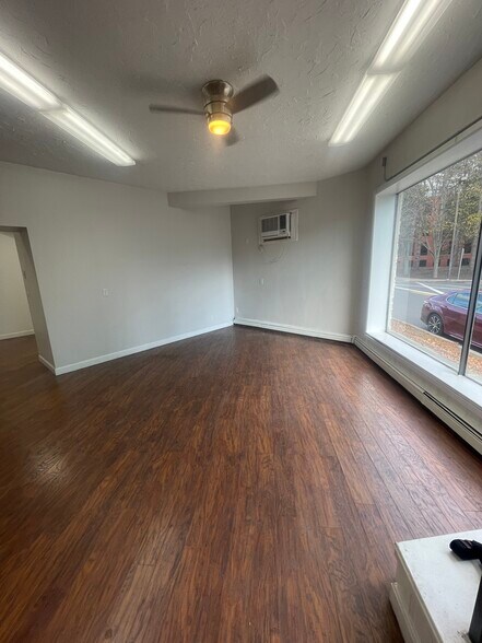 More Photos Of 209 Albion St, Wakefield Storefront For Lease