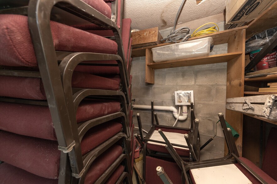 More Photos Of 2100 Dr Martin Luther King Jr St S, Saint Petersburg Medical For Sale