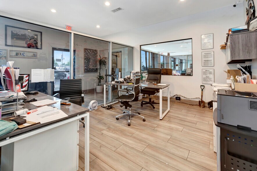 More Photos Of 1731 S Cactus Ave, Rialto Auto Dealership For Sale