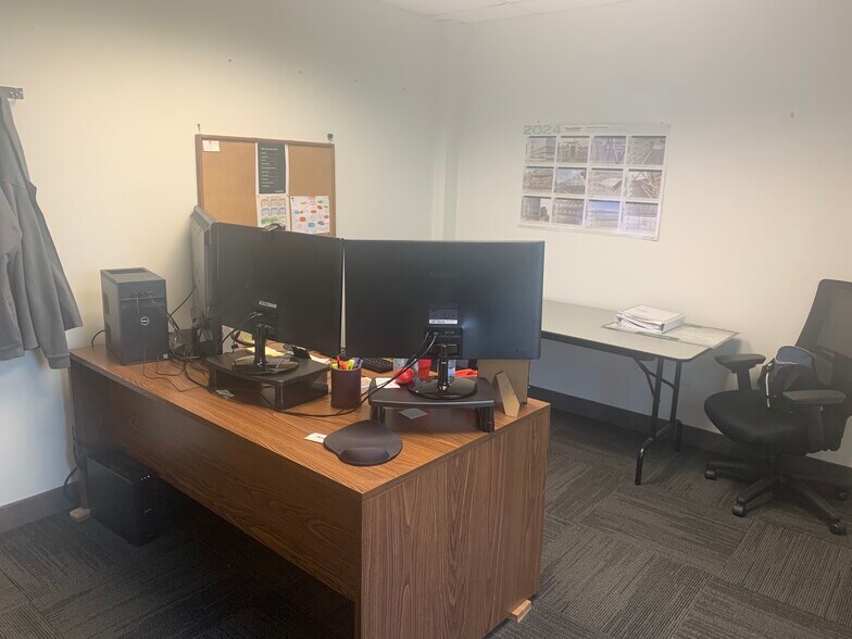 More Photos Of 4525 Rhodes Dr, Windsor Light Distribution For Lease