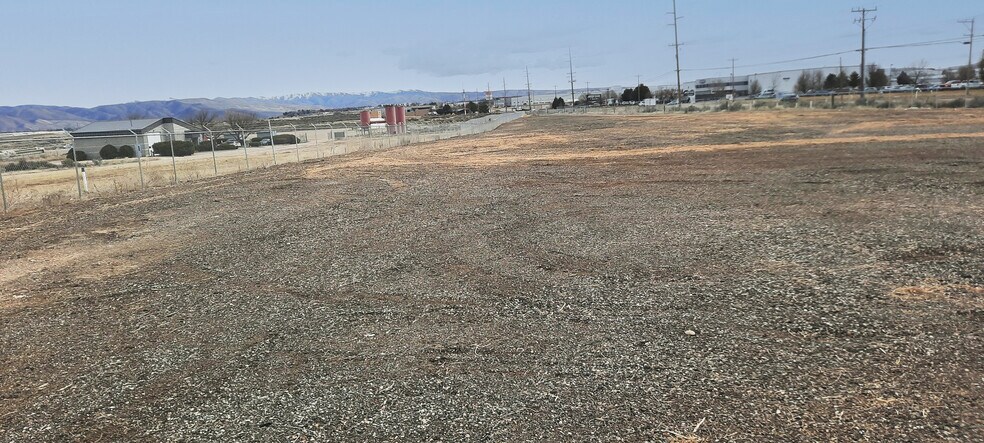 More Photos Of TBD West Gowen Road, Boise Land For Lease