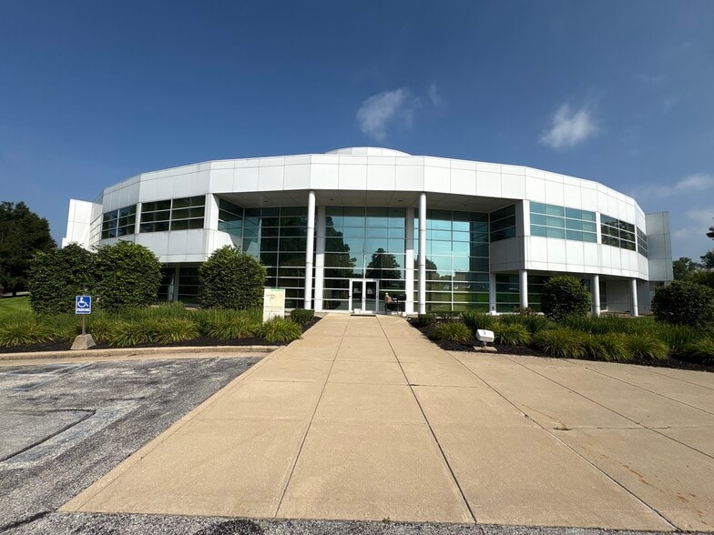 More Photos Of 2800 Duncan Rd, Lafayette Manufacturing For Lease