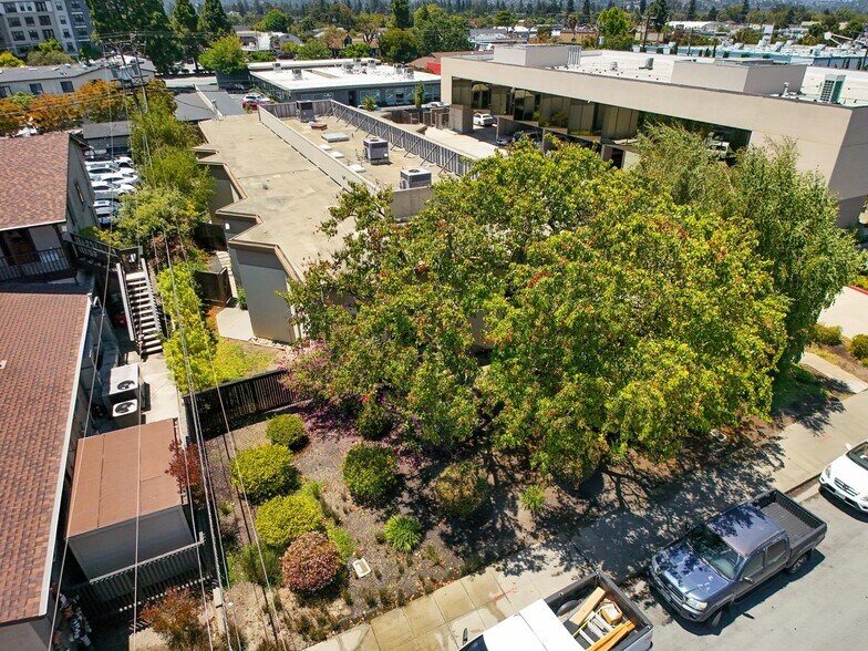 More Photos Of 550 Price Ave, Redwood City Office For Sale