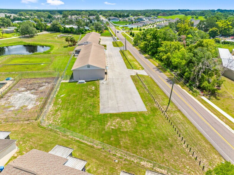 More Photos Of 9610 Harney Rd, Thonotosassa Warehouse For Sale