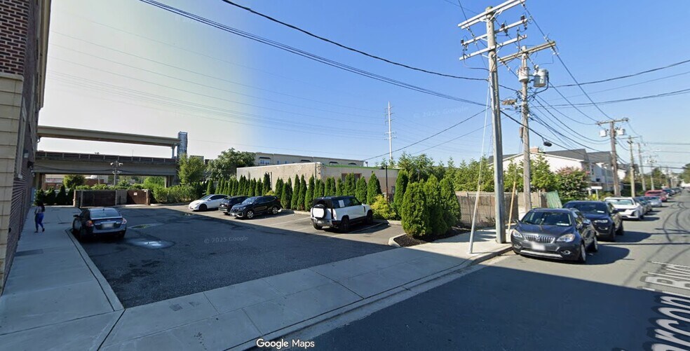 More Photos Of 1800 Great Neck Rd, Copiague Apartments For Lease