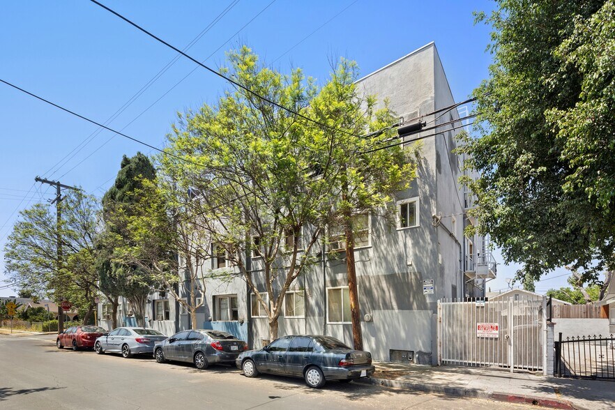 More Photos Of 1000 N Serrano Ave, Los Angeles Apartments For Sale