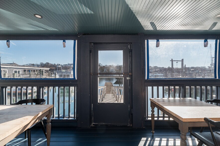 More Photos Of 73 Rocky Neck Ave, Gloucester Restaurant For Sale