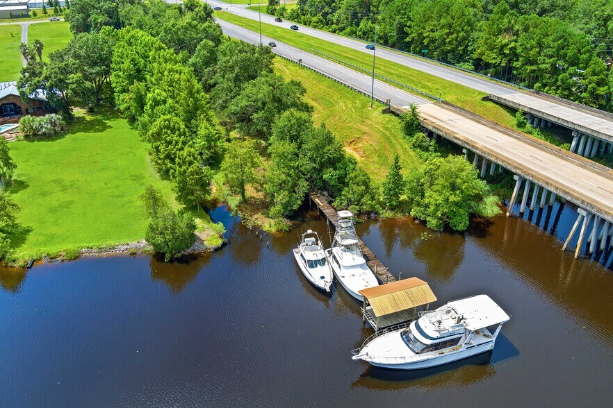 More Photos Of 5746 Rabbit Creek Dr, Theodore Marina For Sale
