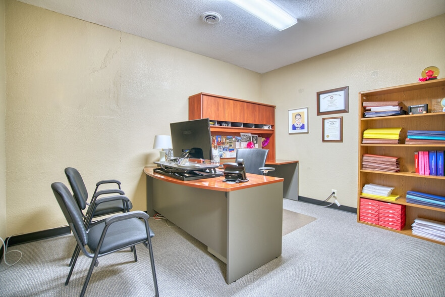 More Photos Of 448 Main st, Longmont Office For Sale