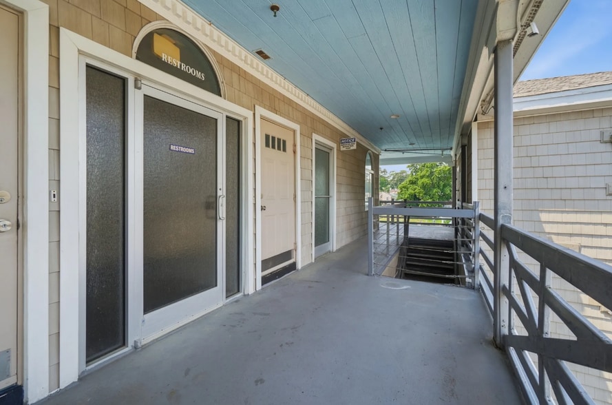 More Photos Of 308 Mediterranean Ave, Virginia Beach Restaurant For Lease