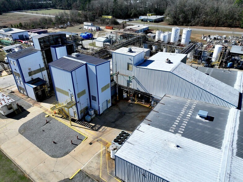 More Photos Of 6906 Dixie St, Columbus Industrial For Sale