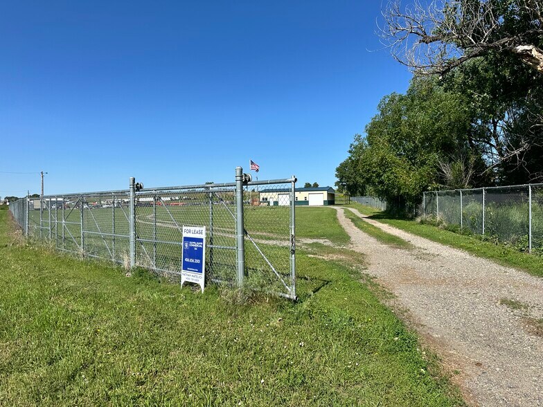 More Photos Of 4380 US Highway 312, Billings Warehouse For Lease