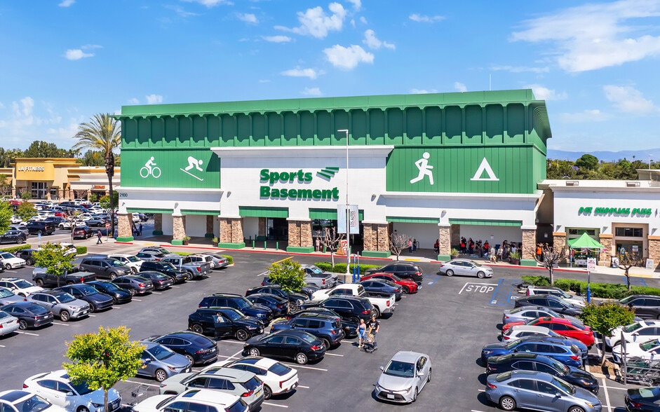 Primary Photo Of 2100 N Bellflower Blvd, Long Beach General Retail For Sale