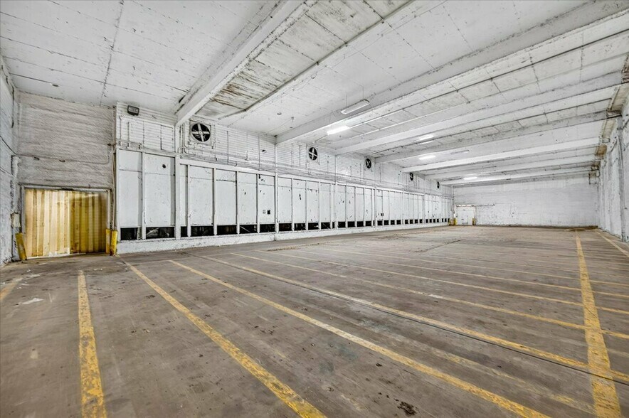 More Photos Of 23745 Avenue 112, Porterville Refrigeration Cold Storage For Sale