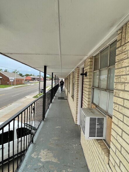 More Photos Of 3315 S Pennsylvania Ave, Oklahoma City Apartments For Sale