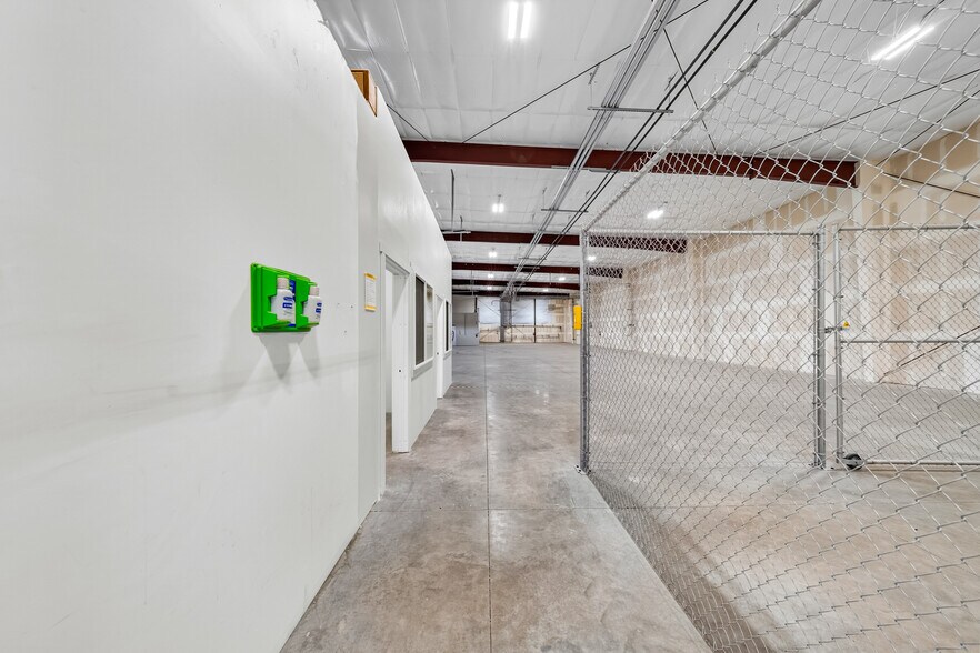 More Photos Of 188 Salmon Way, White City Industrial For Sale