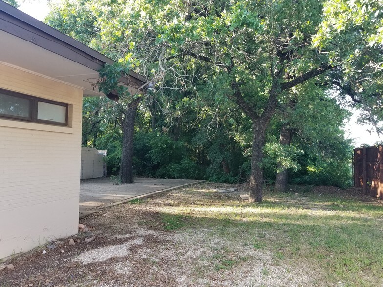 More Photos Of 7600 Baker Blvd, Fort Worth Medical For Lease