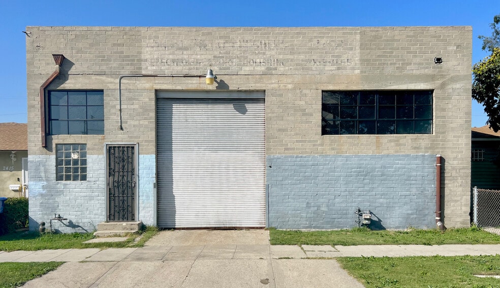 Primary Photo Of 2411 Exposition Pl, Los Angeles Warehouse For Sale