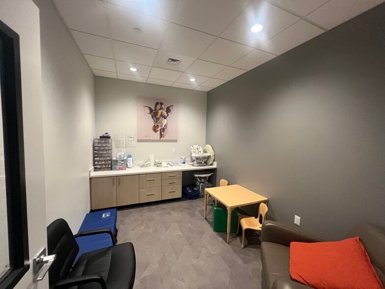 More Photos Of 1515 S Technology Blvd, Spokane Freestanding For Sale