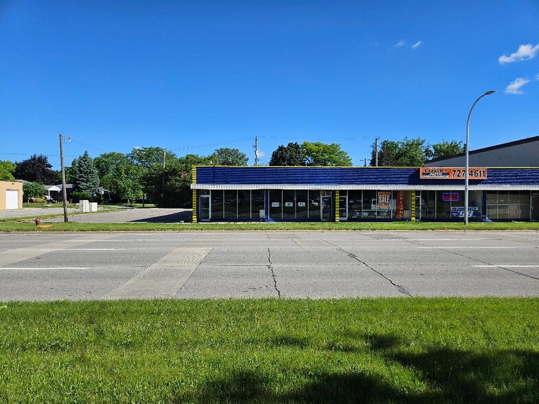 Primary Photo Of 32236 Michigan Ave, Wayne Freestanding For Lease