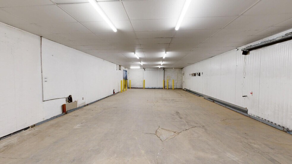 More Photos Of 2423 E University Dr, Phoenix Refrigeration Cold Storage For Sale