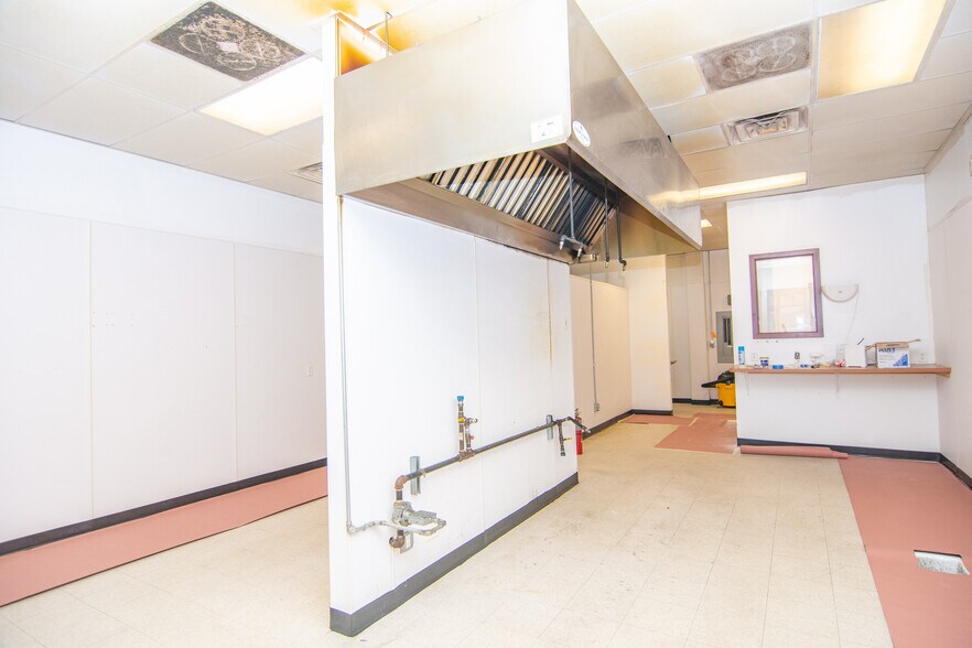 More Photos Of 1492 S 800 W, Woods Cross Office For Lease