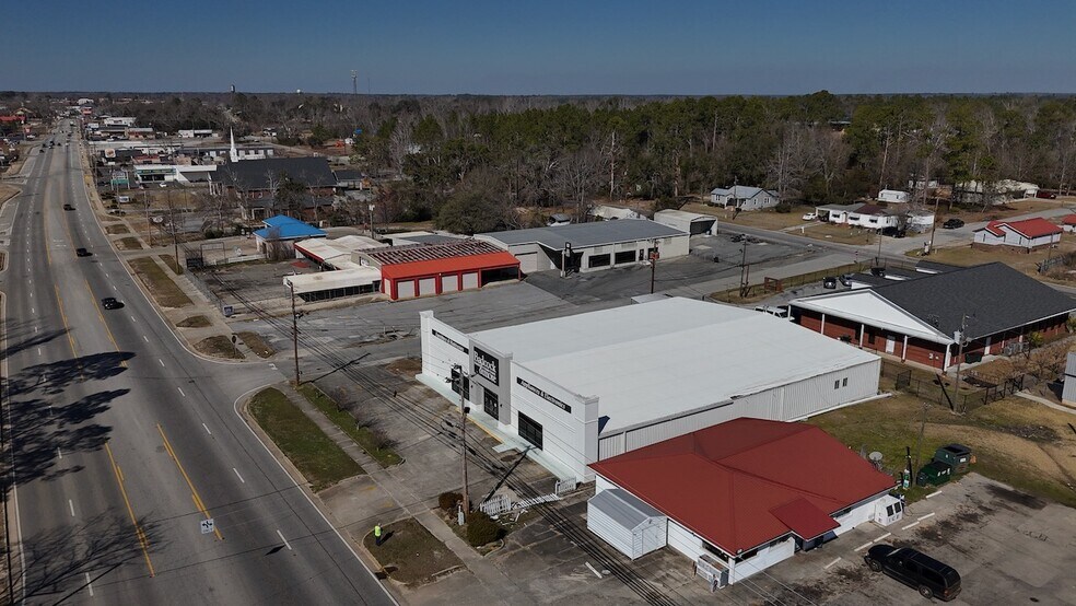 More Photos Of 435 S Main St, Swainsboro Freestanding For Sale